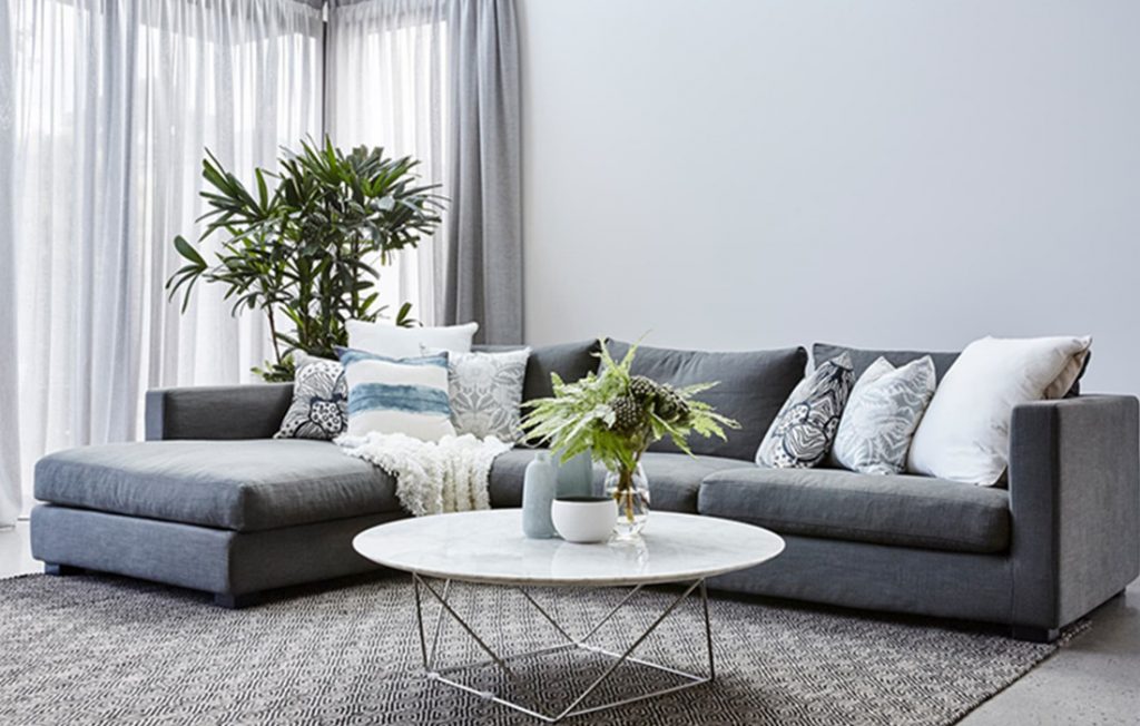 Best Tips For Furnishings Your Living Room In Style
